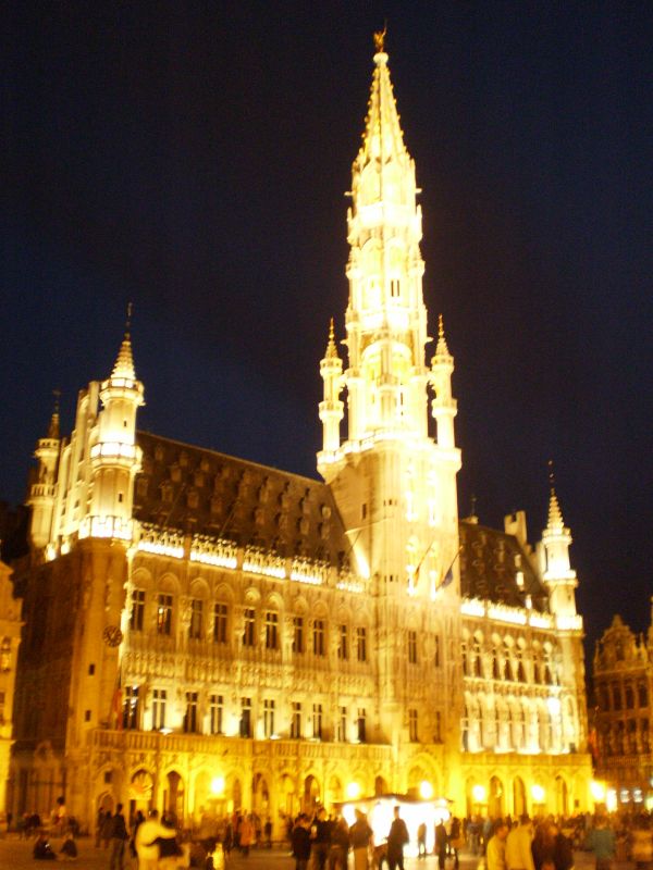 Bruksela, przepięky budynek ratusza